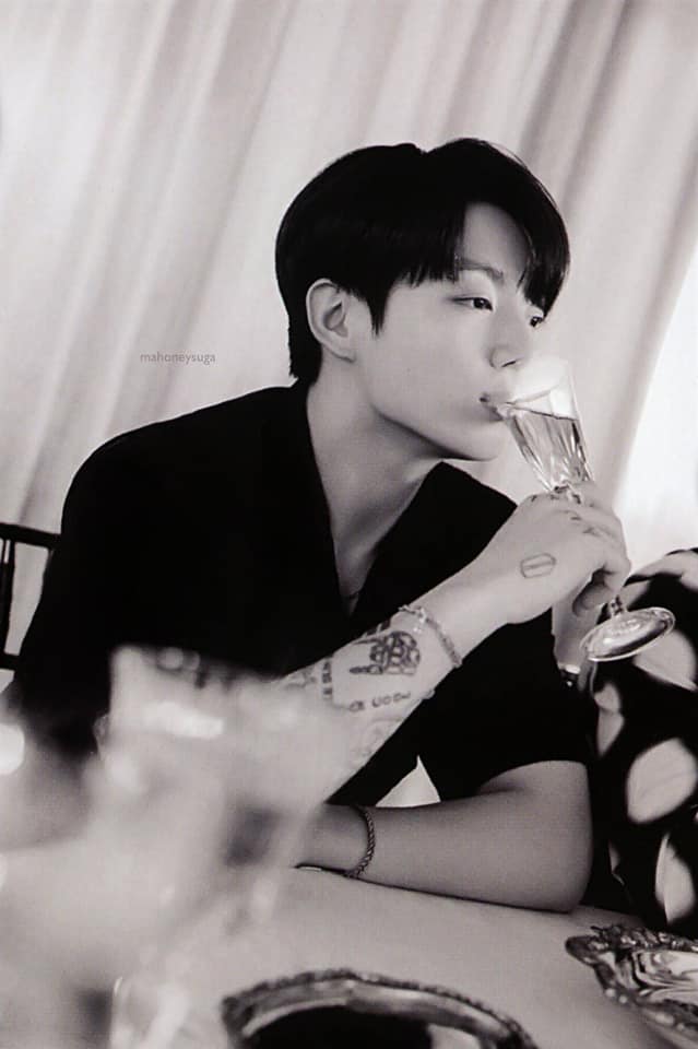 btsfancafe__twt's tweet image. [SCAN] BTS Global Official Fanclub 9th ARMY ZIP (2/2)

#방탄소년단 #BTS