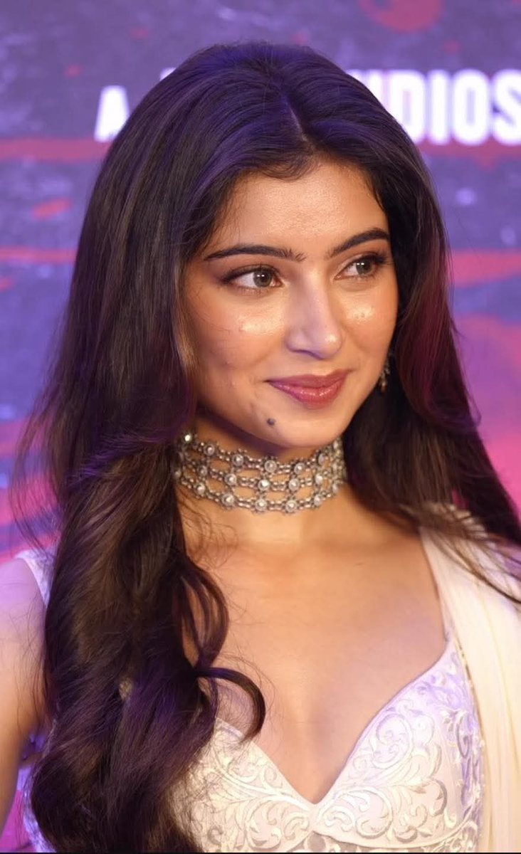 TopActressEver's tweet image. #actress #SaraArjun #wallpaper