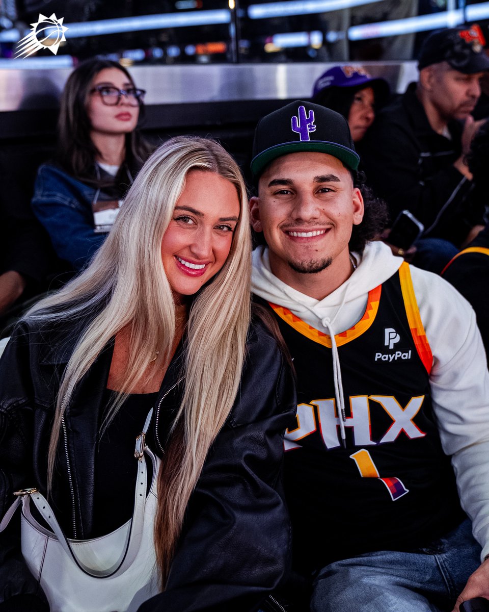 .@Dbacks' Alek Thomas in the stands supporting us tonight! 