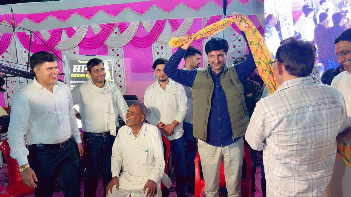 बड़े भाई पूर्व विधायक इंद्राज गुर्जर जी को कोटपुतली जिला अध्यक्ष बनने पर बधाई और शुभकामनाएं <a href="/IndrajGurjarinc/">Indraj Gurjar</a> <a href="/sheeshramINC_/">sheeshram Chandela</a> <a href="/SachinPilot/">Sachin Pilot</a>