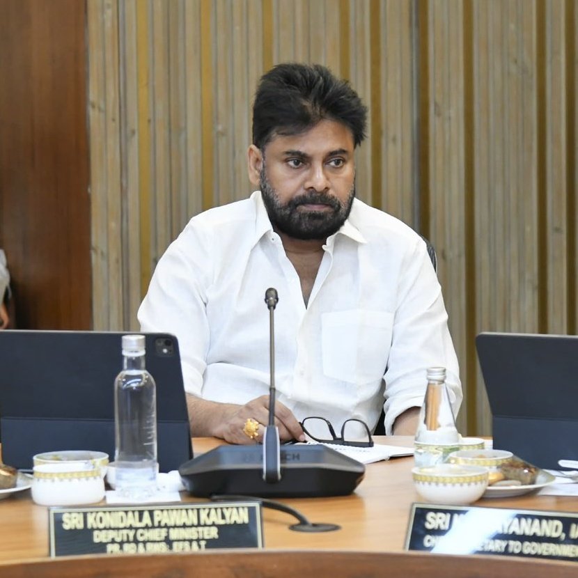 PJRaghuRanjith's tweet image. 📍 Pawan Kalyan Led AP Govt. has released ₹91.03 Cr under the NSAP scheme to support Old Age, Widow &amp;amp; Disability pensions.

📍This fund covers the Oct–Dec 2025 quarter, ensuring timely financial assistance for vulnerable families who depend on these monthly pensions for…