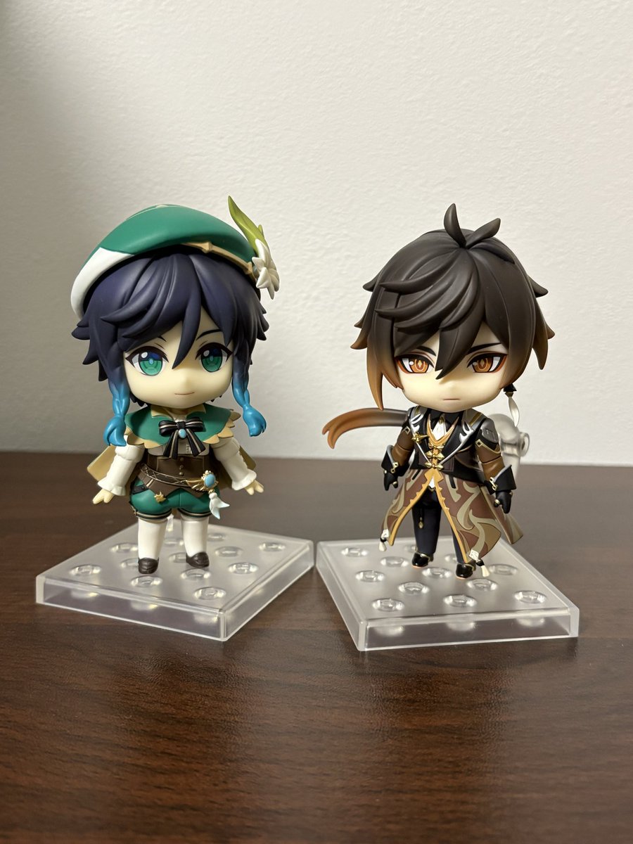 ねんどろいどウェンティと鍾離先生届きました👍