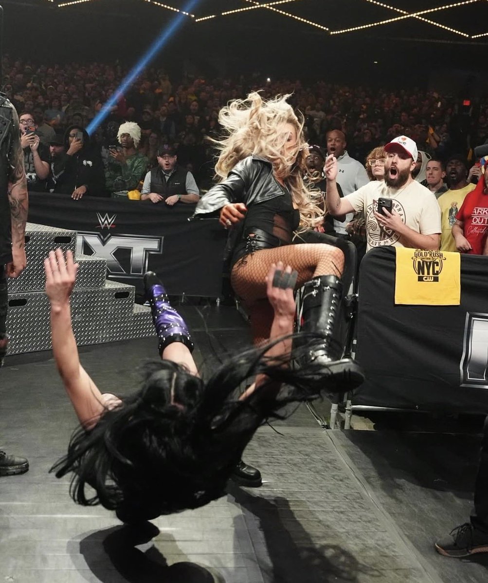 Cultivate the mind. 〢 NOT @izzi_wwe tweet media