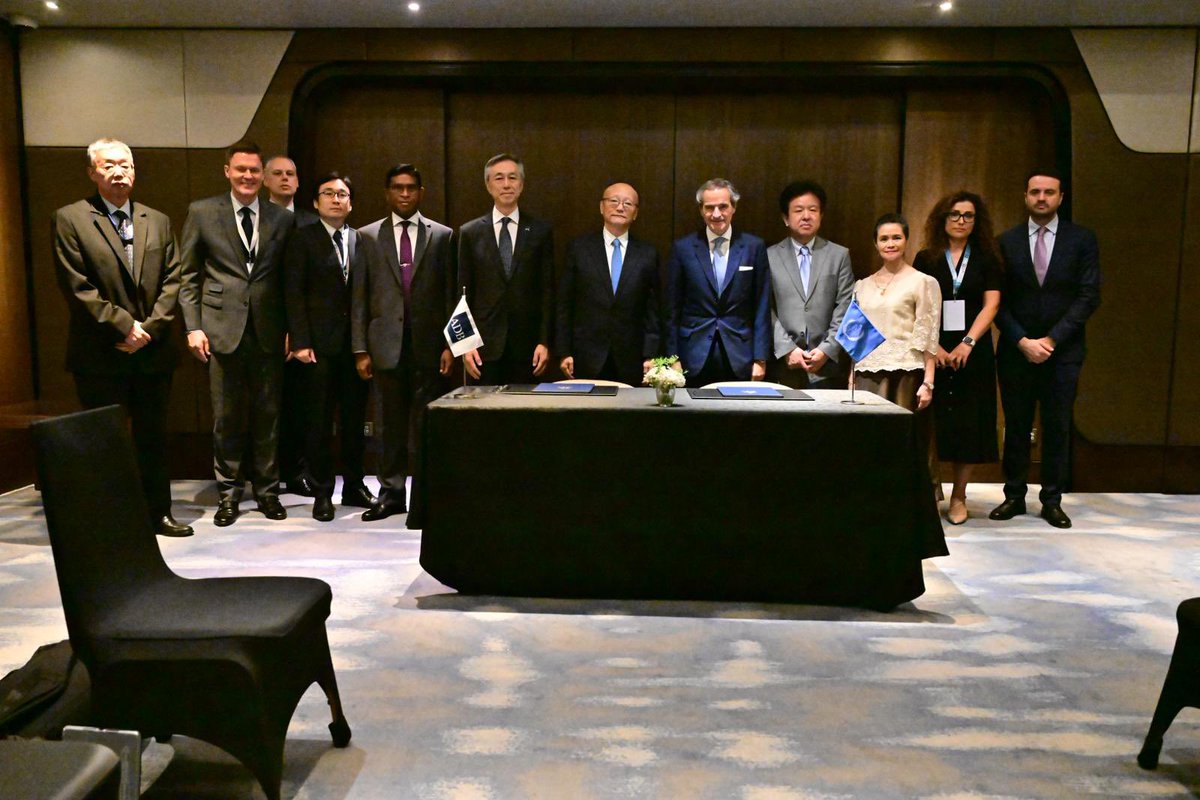 rafaelmgrossi's tweet photo. A major step for nuclear in Asia and the Pacific: with @ADBPresident Masato Kanda, we signed a new @IAEAorg/@ADB_HQ agreement that will help countries in the region access the financing and expertise they need to meet rising energy demand with nuclear power. 

Following the Agency’s landmark partnership with the @WorldBank I signed with President Ajay Banga earlier this year, today’s agreement further strengthens global support for nuclear as countries look for energy access and security.