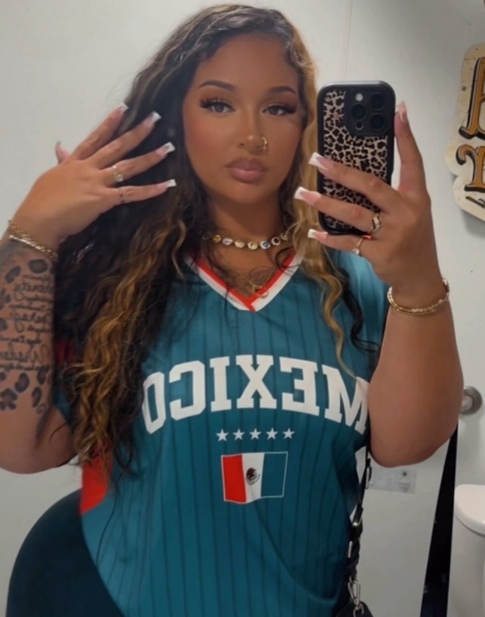 thepiinkdiamond's tweet photo. ⭐️ https://t.co/u0Um8se4ZI