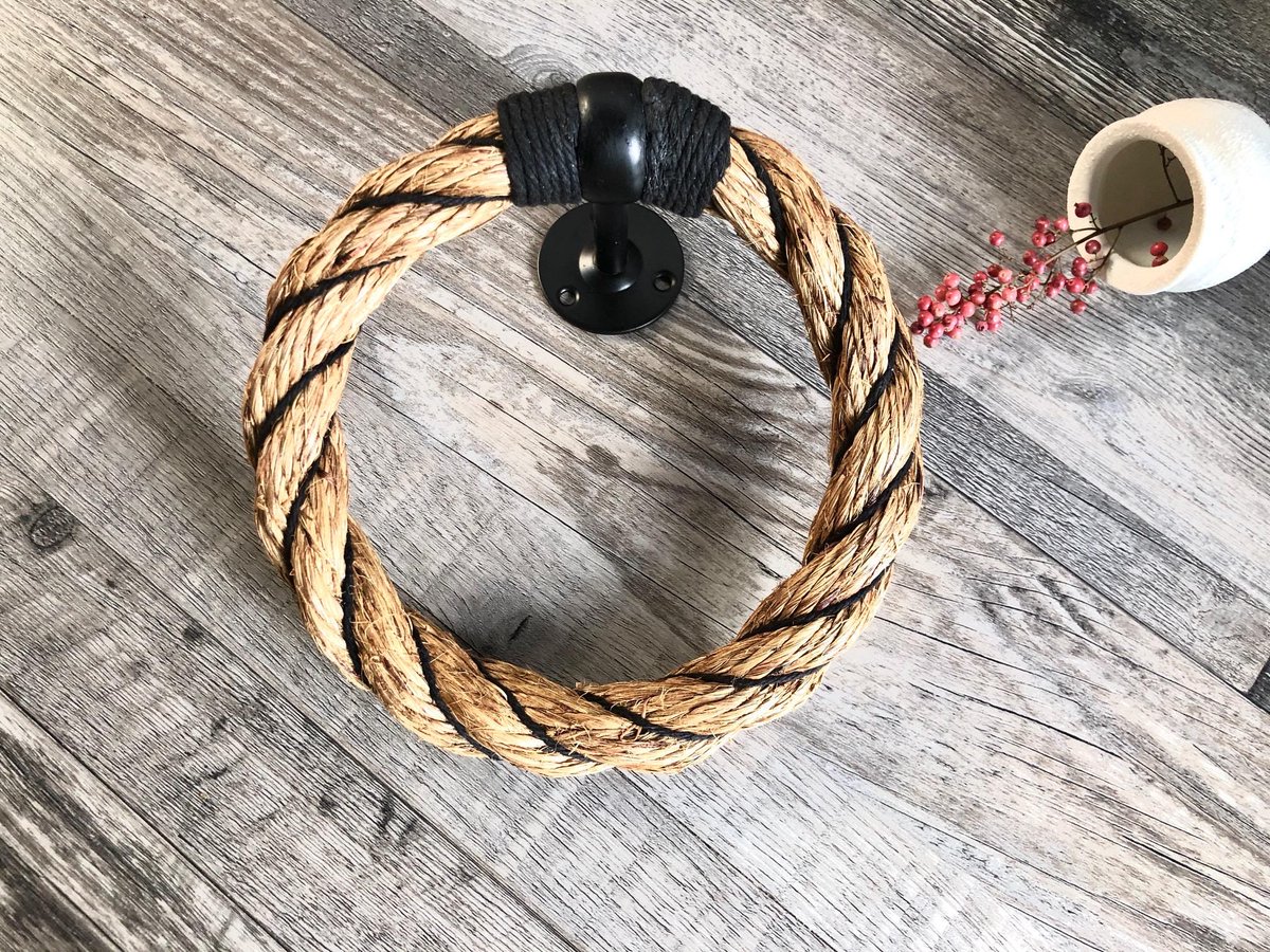 lindas_craft's tweet image. Excited to share this #macrame #rope  #nautical  #towelholder #marinetheme #beachhouse #decor #weddingdecor #nursery #curtain #window #tieback #sale 🎉🎉

lindascraftstudio.etsy.com/listing/435236…