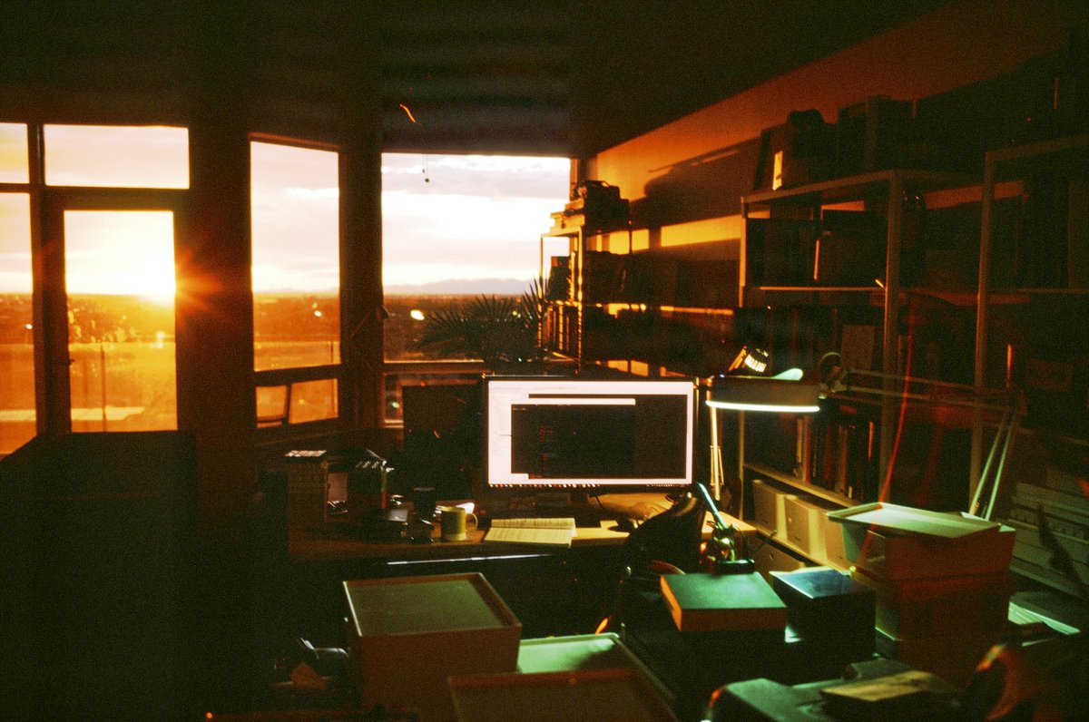 usgraphics's tweet image. Yes, analog film is underrated despite the resurgence in ~ 2010. Unlike other lo-fi analog nostalgia, film produces high quality results if you&apos;re patient, especially E6 film. I hope it never dies. 

These were either taken with Provia 100F or Velvia 50 in Phoenix ~ 2019.