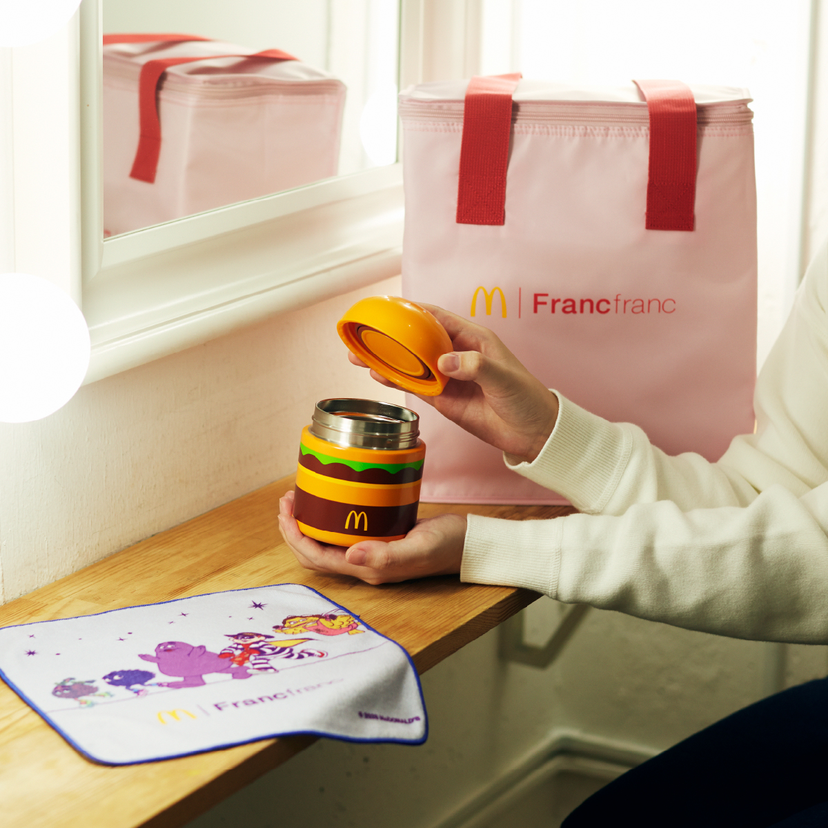 Francfranc × マクドナルド の初コラボアイテム “マクドナルドの福袋