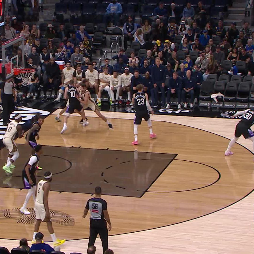 QP's rim rockin'

📺 @NBCSAuthentic 