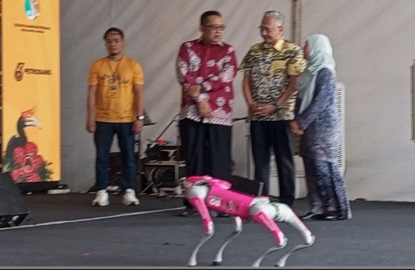 woadriene's tweet image. thk @TourismMalaysia for gracing event &amp;amp; promote rich diversity to global audience