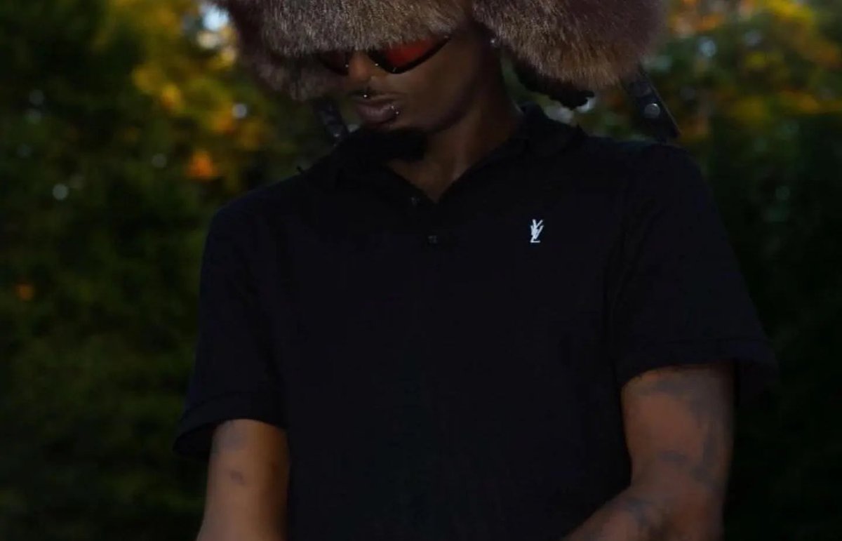 goinschitz's tweet photo. carti gatekeeping the one piece we actually want https://t.co/lvMgAu5Pqn