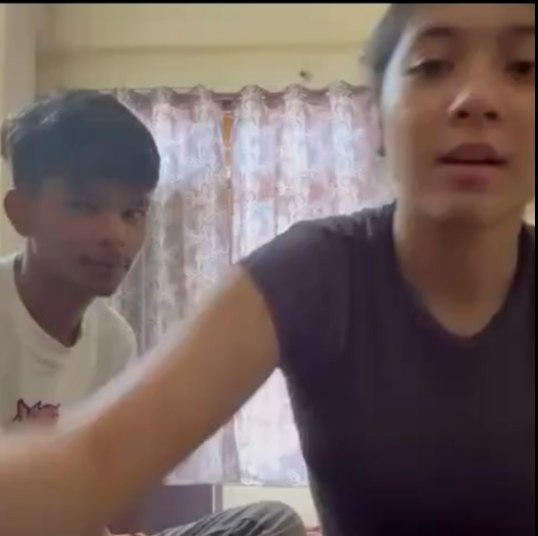 ये video इतना viral क्यों हो रहा है ????
🤔🤔🤔🤔🤔🤔