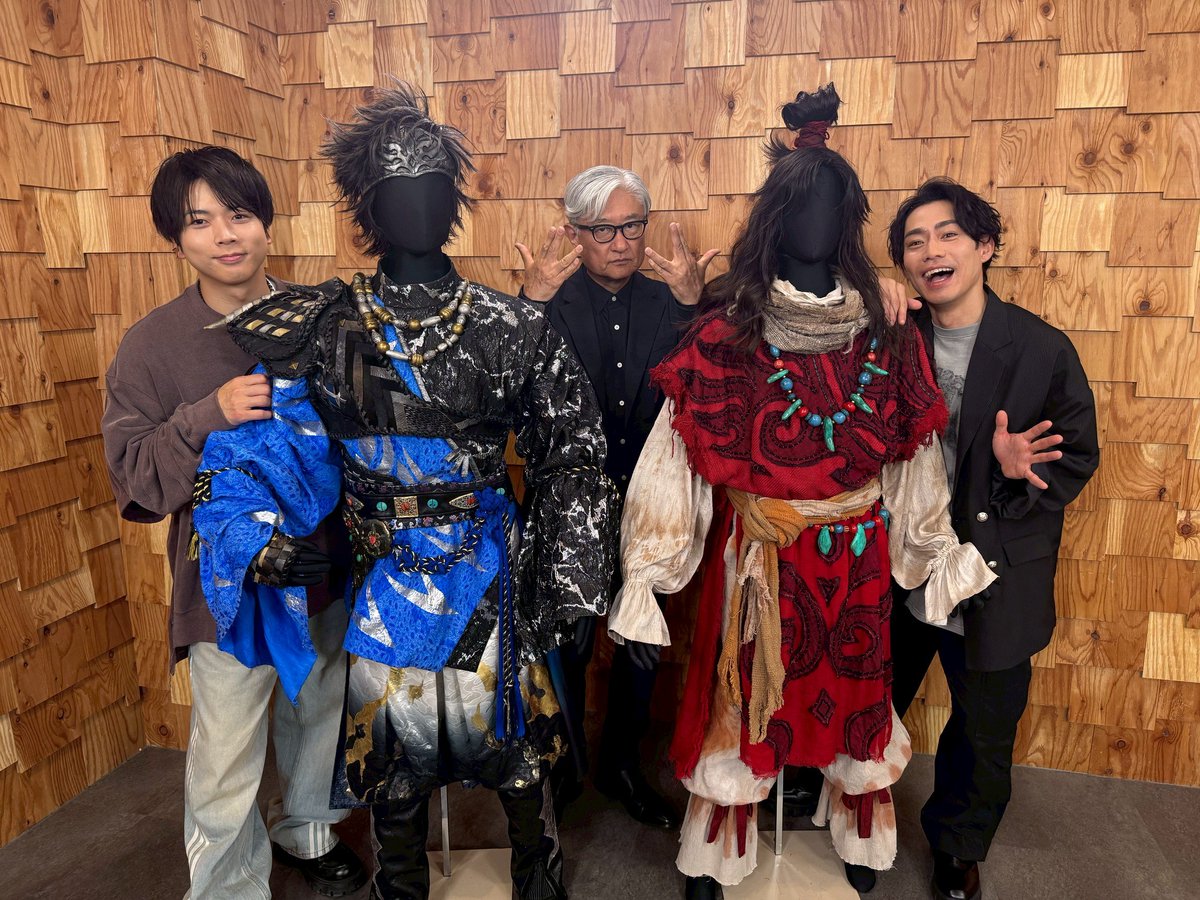 ＼\　本日21:00〜配信スタート‼️　/／
#氷艶2025 スペシャルトーク配信

第1夜
#高橋大輔 × #増田貴久 × #堤幸彦

配信時間は80分超え❗
ここでしか聞けない
裏話や想いをたっぷりお届けします✨

ぜひご覧ください❄️

👉 詳細はこちら：hyoen.jp/index.html#spe…