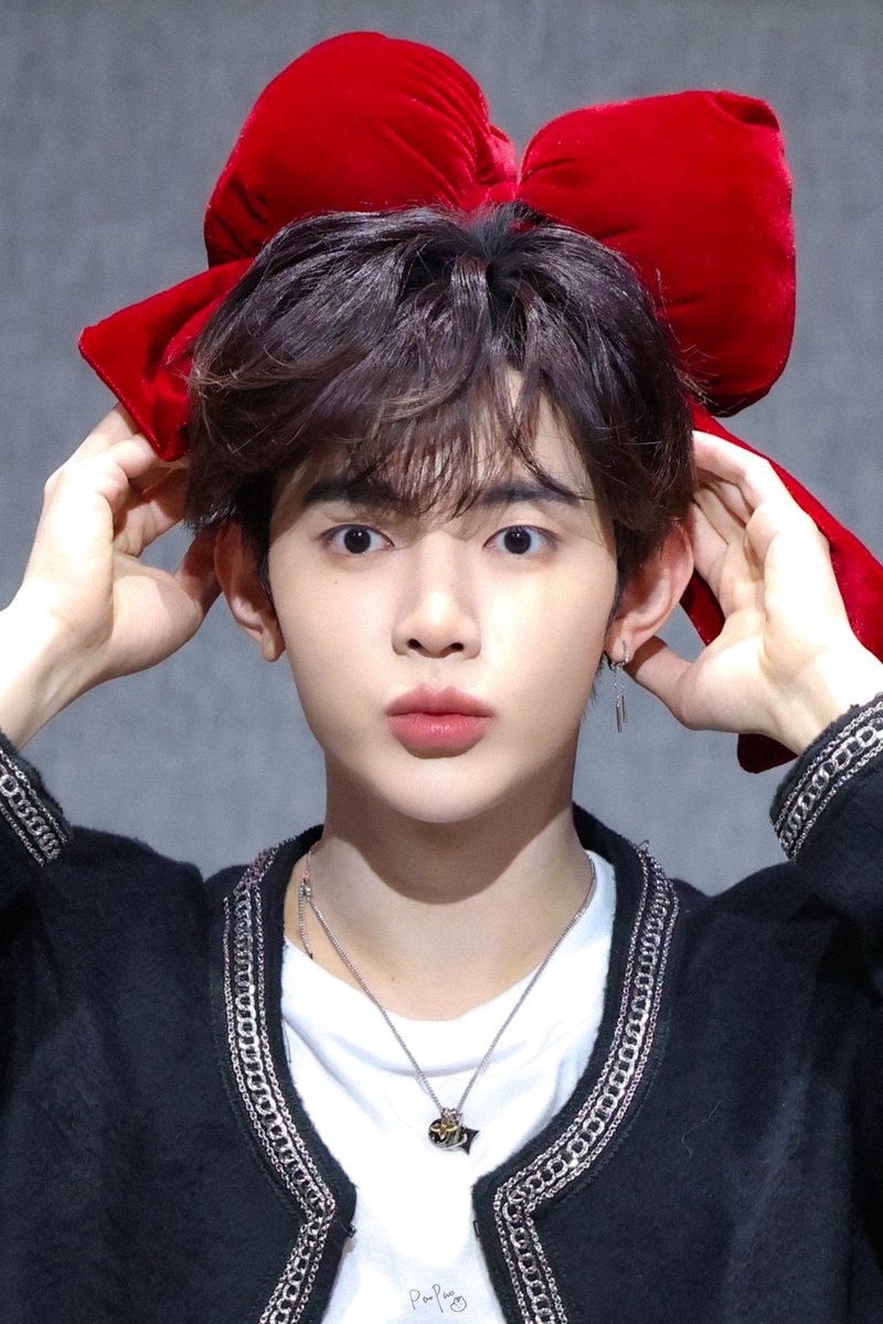 _haopaopao_'s tweet image. 251103 

Put a ribbon on a pretty boy~

#장하오 #章昊 #ZHANGHAO #ジャンハオ #ZB1 #ZEROBASEONE #제로베이스