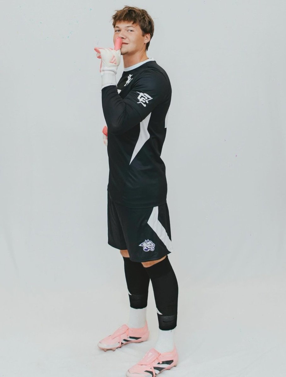 keepjr's tweet photo. In Portal!
​26/27 - GRAD YEAR ELIGIBILITY
*NCAA D2 Tournament Selection
*​Conference Carolinas Champions (Ranked # 12 in Nation)
*​2025 Conference Carolinas Men's Soccer All-Tournament Team (Best GK)
*6' 200 lbs 
*Over 800 mins played D2
*Over 700 mins played D1
deejr04@gmail.com
https://t.co/AScytAGnVw