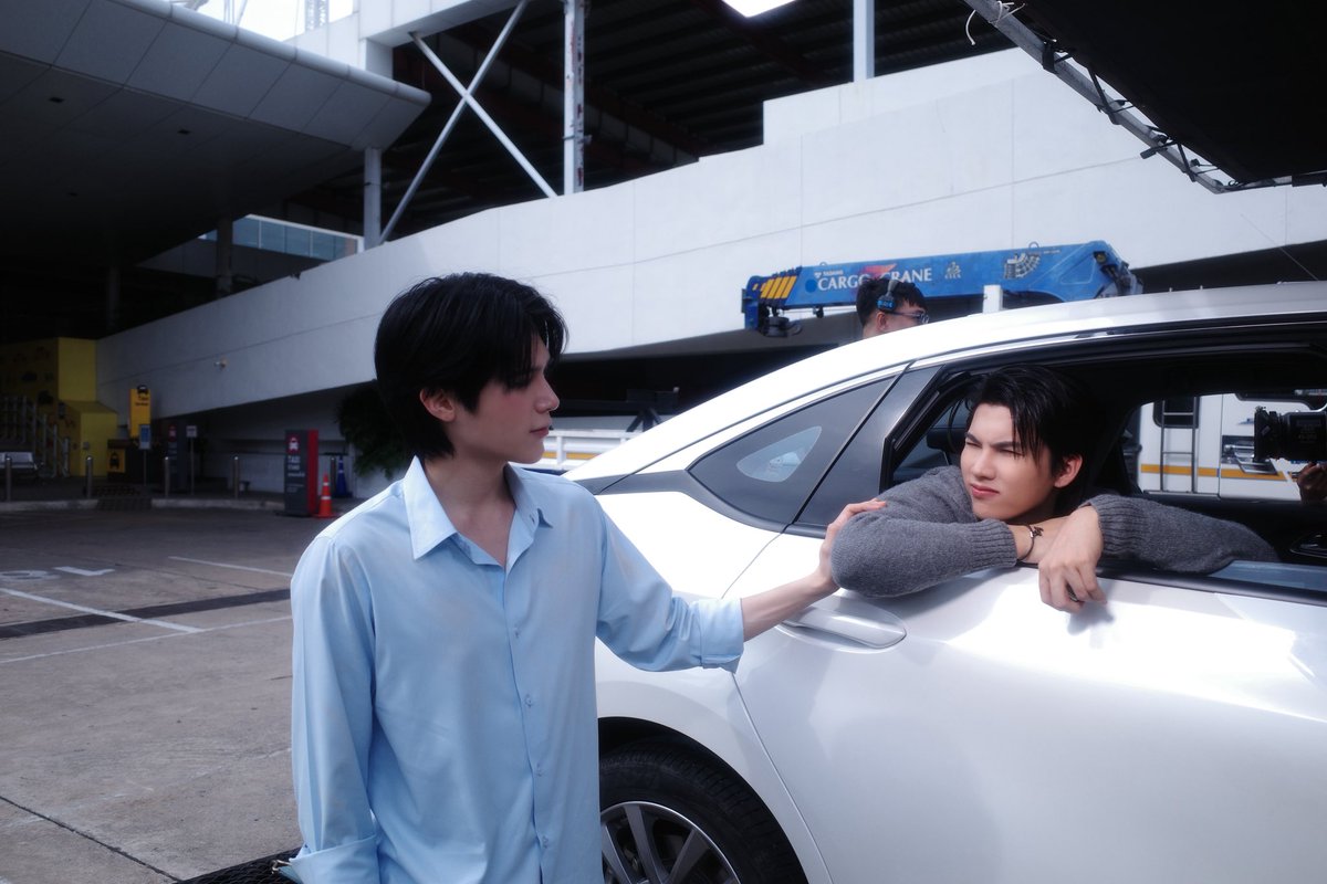 🍑 Peat: Hi baby, let’s go home.
🐶Fort: You’d better apologize first… otherwise I’m not going anywhere.

 #YesterdaytheseriesQ18