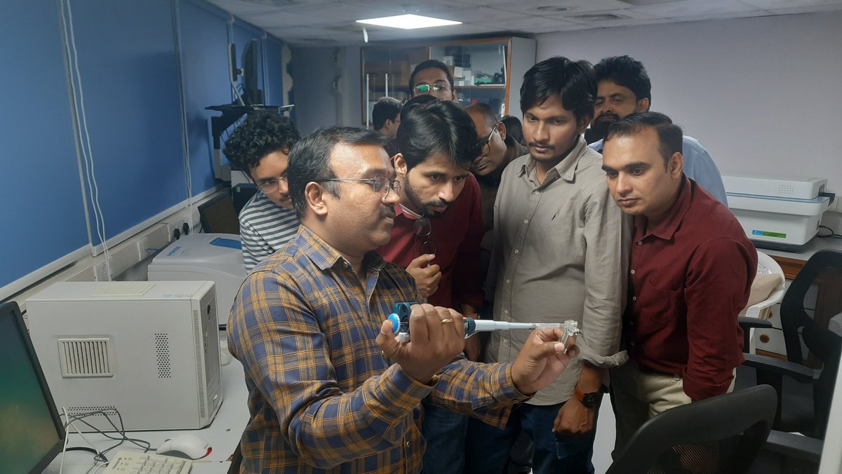 ccmb_csir's tweet image. Glimpses from the latest skill development program on Advanced Biophysical Tools for Protein-DNA/Biomolecular Interactions. This was one with training on various spectroscopy, calorimetry and interferometry tools.
@CSIR_IND