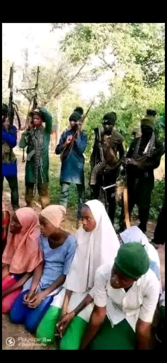 _hafsat_paki's tweet image. BREAKING:
For the first time, a photo of the school students abducted by armed bandits in Kebbi State has appeared in the media.

May Allah destroy each and every one that has anything to do with the insecurity going on in Nigeria 🙏
