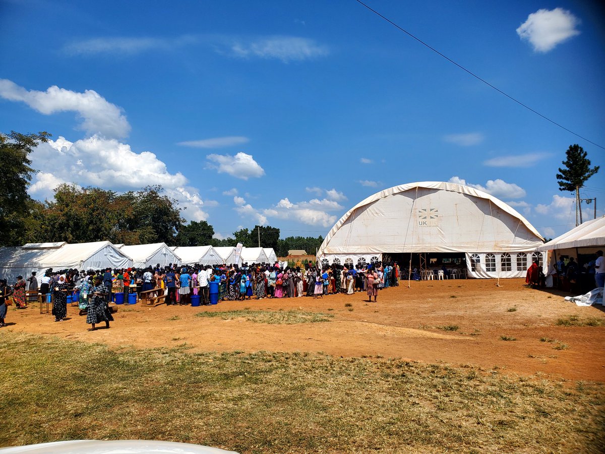 EntUganda's tweet photo. This week, the BEST training for GROW Project #women beneficiaries is in Hoima City! 🔥
We are ready to provide transformative training that empowers women with essential #business skills to enhance their economic welfare.
Let the learning roll!
#BESTTraining #GROWProject #WomenEmpowerment #HoimaCity
@GovUganda
@UgGrowProject
@Mglsd_UG
@PSF_Uganda