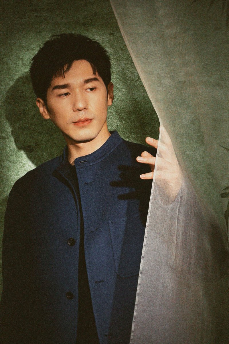 fandoestrans's tweet image. #BaiYu new released photos (from previous photoshoot) 😍😍😍😍😍😍😍 thank you BY studio!!!

1/5