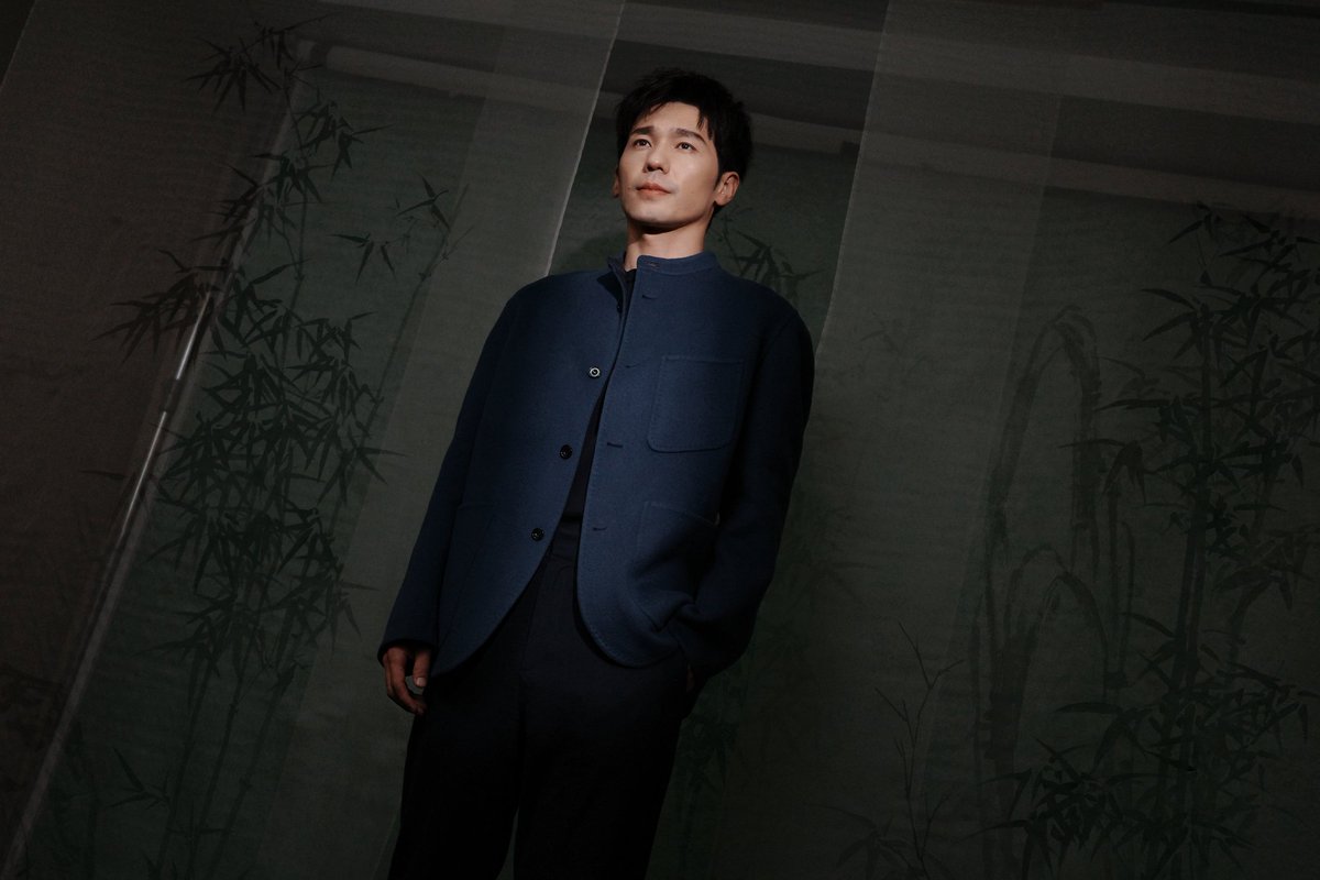 fandoestrans's tweet image. #BaiYu new released photos

2/5