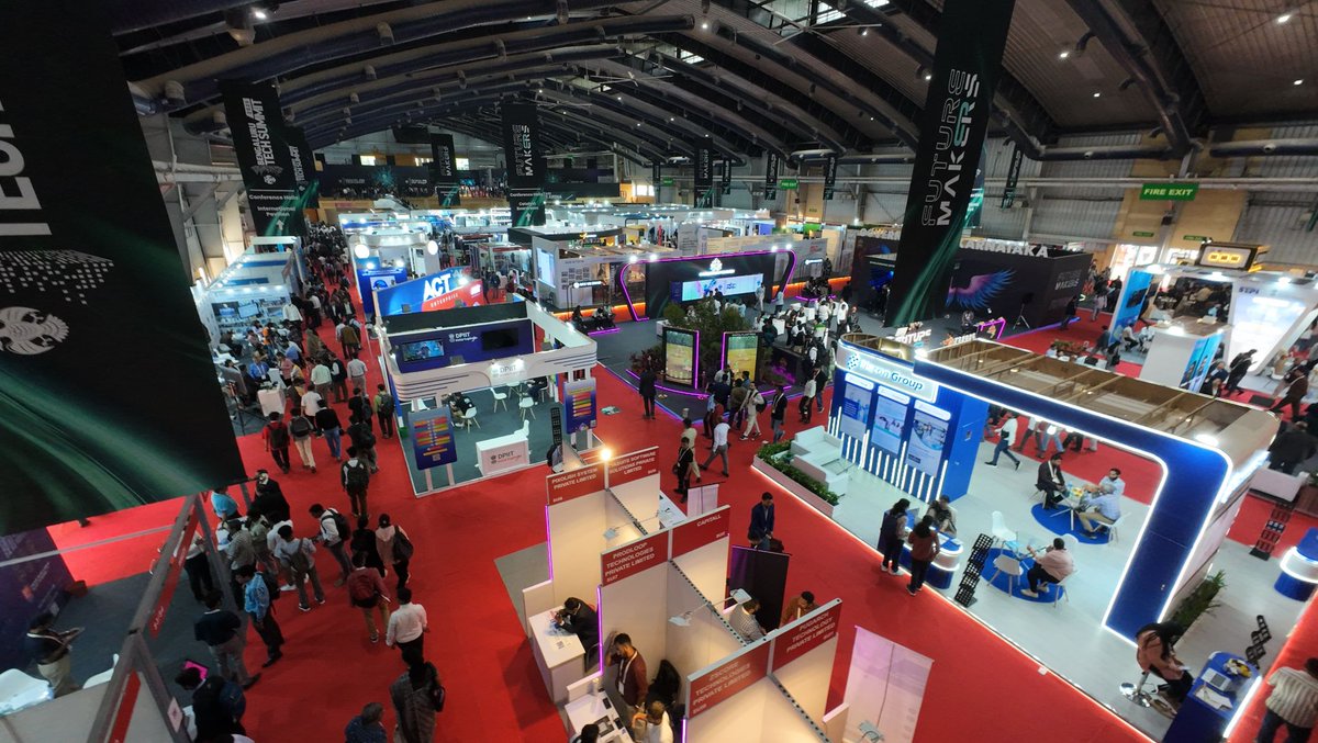 BIECentre's tweet image. BTS 2025 at BIEC was massive!
 92,478 attendees, 46,389 business visitors, 20,680 delegates and participation from 57 countries.
With 1,015 exhibitors, 663 speakers &amp;amp; 103 sessions across 10 tracks, it reinforced Karnataka as a global tech powerhouse. #BTS2025 #BIEC #TechSummit