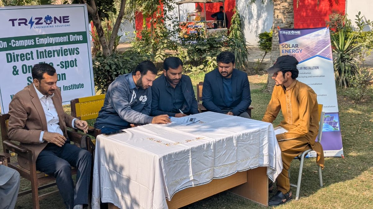 PVTC_Official's tweet image. Impact-driven Employment Drive at #VTI #Okara resulted in placement of 11 pass outs from Electrical Trades by Trizone Engineering Solutions for the CM Punjab Solar Project (Kasur).

#PVTC continues to link skills with employment, empowering youth for sustainable livelihoods.