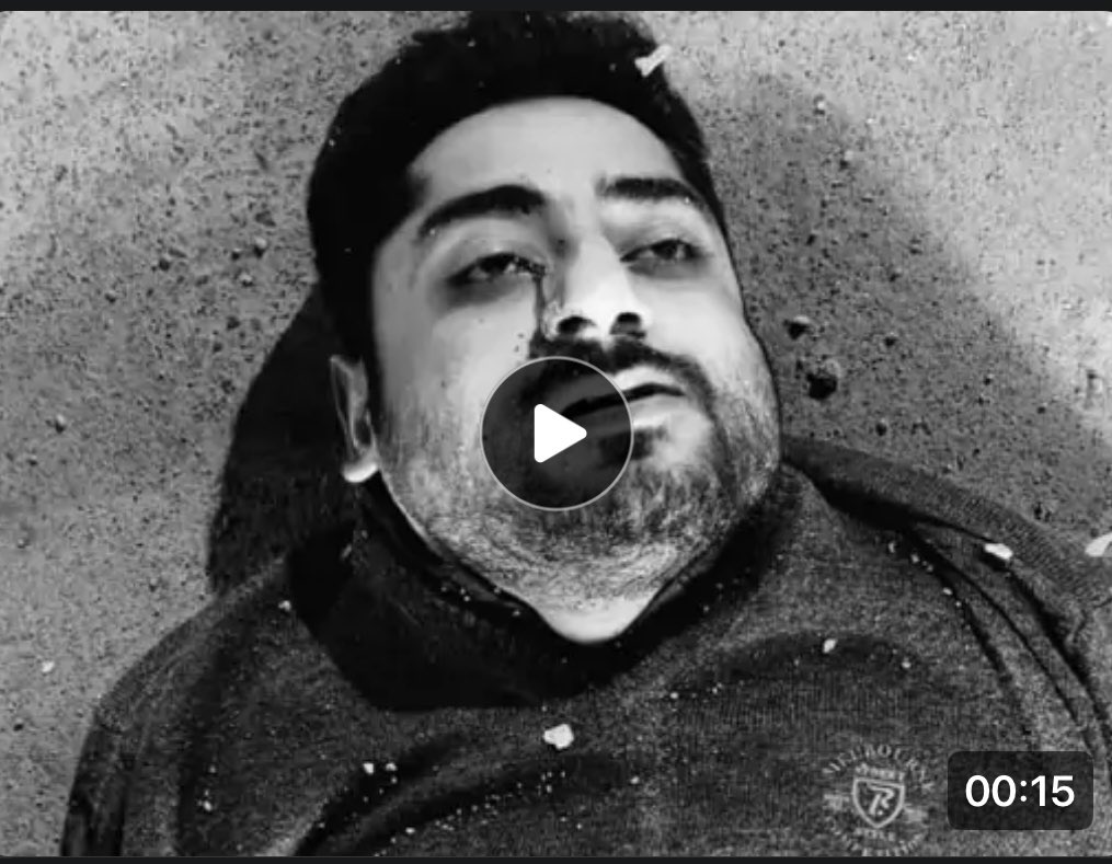 iNitinTyagi's tweet image. 🕯️ Another banker has left US

In Ghaziabad, @BankofIndia_IN BM Rohit Batra took his own life by jumping from a building.
Police say family disputes may have been involved.

📌 Pressure from the bank and targets
📌 Responsibilities &amp;amp; expectations from family
📌 And in the middle,…