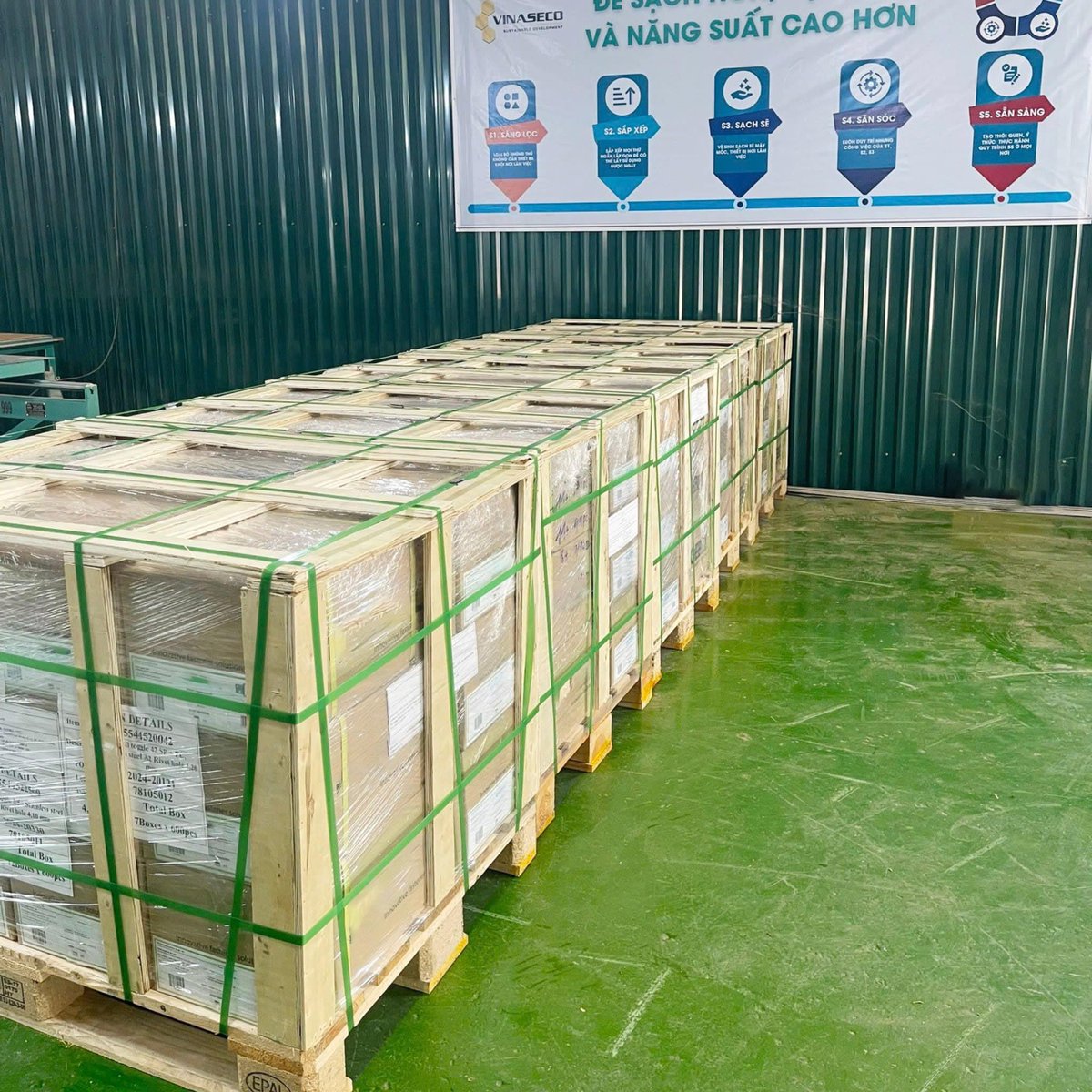 VinasecoLtd's tweet image. 📦🌍 Every shipment from Vinaseco is packed with precision, protection, and global export standards.
Info@vinaseco.com.vn
#Vinaseco #ExportReady #PackagingSolutions #Manufacturing #QualityFirst