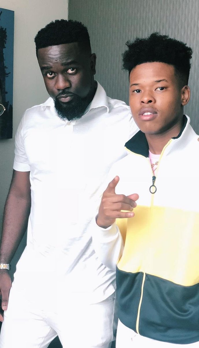 Nasty C met a fan