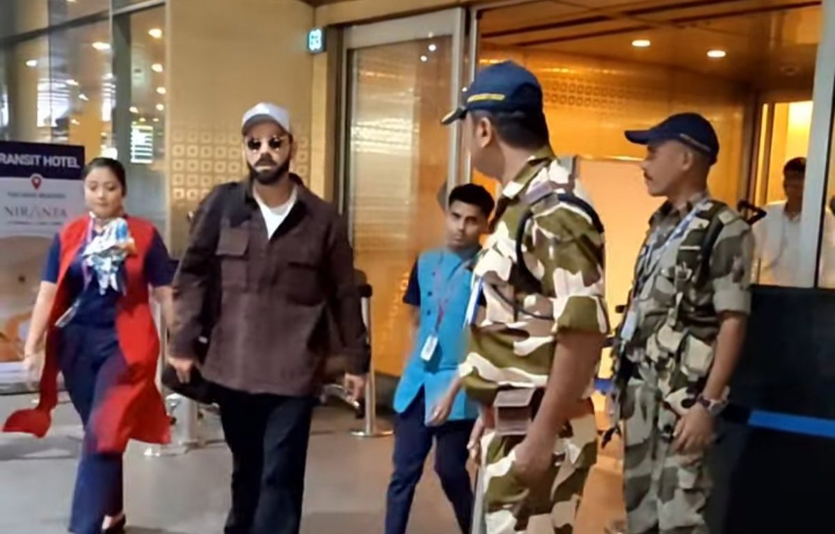 CricCrazyJohns's tweet image. THE GOAT IS BACK IN INDIA 🐐 

- Virat Kohli has arrived in India for the ODI series against South Africa.