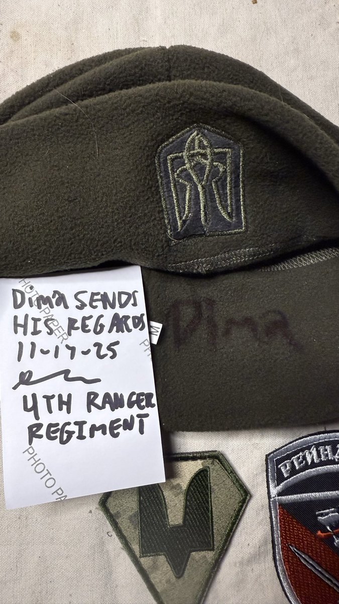 Brothers&amp;sisters! 💙💛
Fellas🙏💙💛! 

Up for 3 day auction, ends 28 November (Friday), 21:00 Kyiv time. 

Ukrainian army patches set and fleece beanie hat, signed by the 4th Special Purpose Regiment, Ranger Corps SSO warrior Dima 🇺🇸 from USA.

Starts at 50 usd. Shipping 10 usd