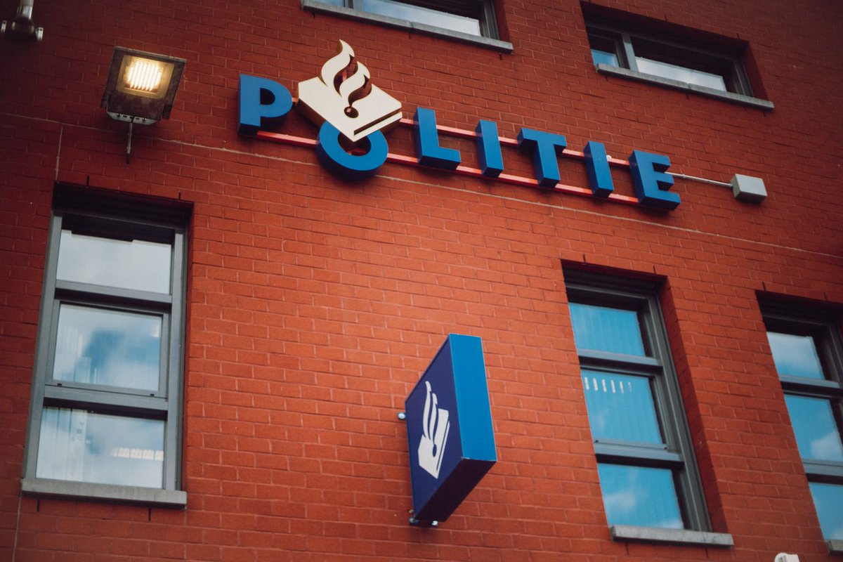 Politievrijwilliger? Dit verandert er voor jou!

In de CAO 2025-2027 zijn er specifieke afspraken gemaakt voor de politievrijwilligers. Deze gaan in op 1 januari 2026.

Lees hier wat er verandert: politiebond.nl/politievrijwil…