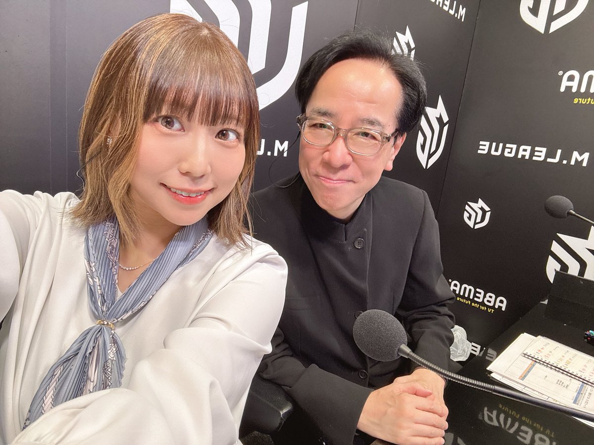 matsumomo916's tweet image. 19時からMリーグ🀄️✨

土田さん！！！
解説室くるのギリギリだよ！！！