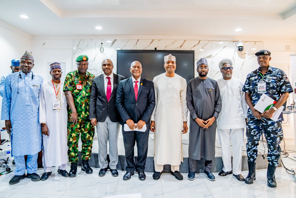 NITDANigeria's tweet image. The Director General of NITDA, @KashifuInuwa, addressed the National Symposium on Digital Innovation in Crisis Communication at the National Defence College Abuja, where he focused on the urgent realities of today’s information space.

Speaking at the invitation of the Centre for…