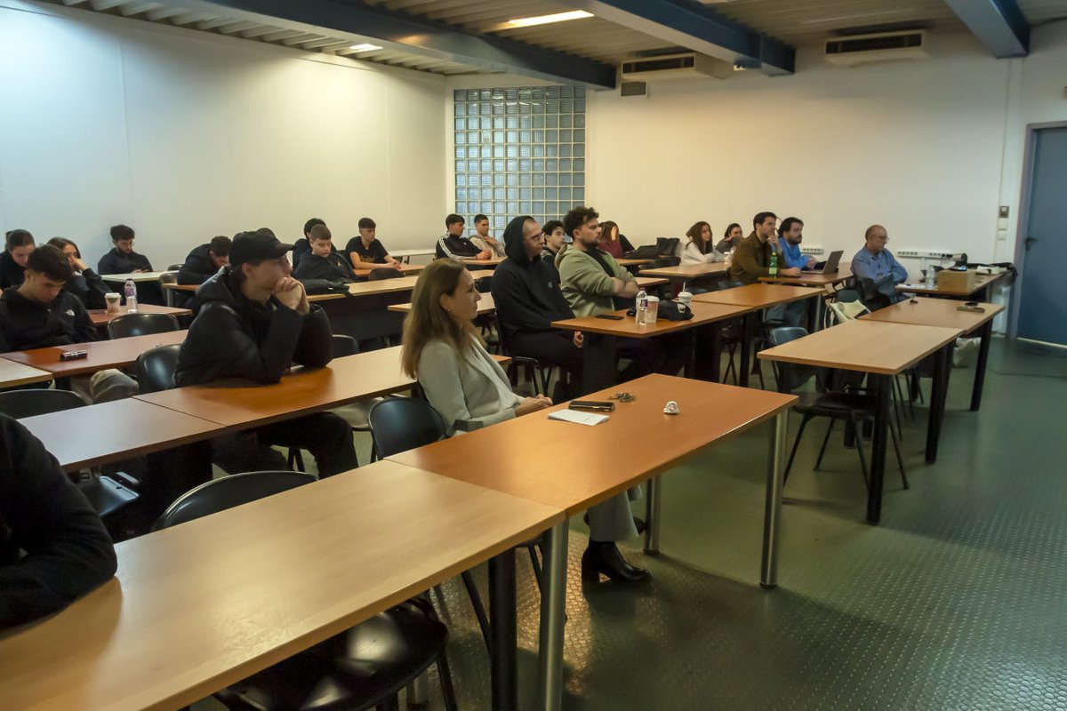 CivEngUTH's tweet image. 🎓 Διάλεξη IMET–EKETA με τον Josep Maria Salanova Grau «Καινοτόμα εργαλεία &amp;amp; δεδομένα για τη λήψη αποφάσεων στην κινητικότητα»

🗓️ 19/11/25 – Τμήμα Πολιτικών Μηχανικών ΠΘ

🙏 Ευχαριστούμε τον κ. Salanova Grau για τις πολύτιμες γνώσεις!

#civilengineering #mobility #research #IMET