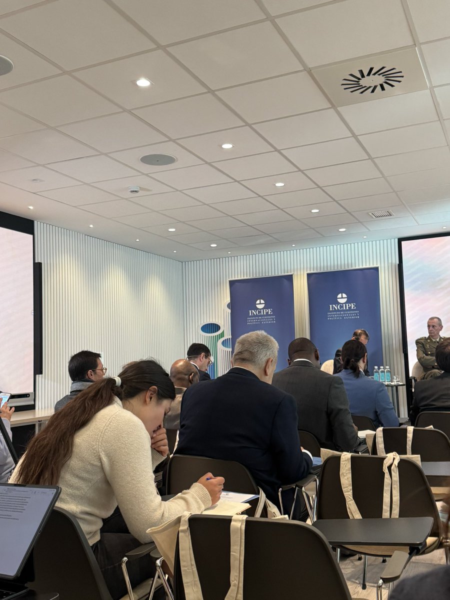 Joanner1976's tweet photo. Very good insights on #countering #disinformation and building a real #stratcom community on the political and strategic level. The #geopolitical context and the Hybrid war affect us all. @FundacionIncipe https://t.co/KgS7ZDFXoM
