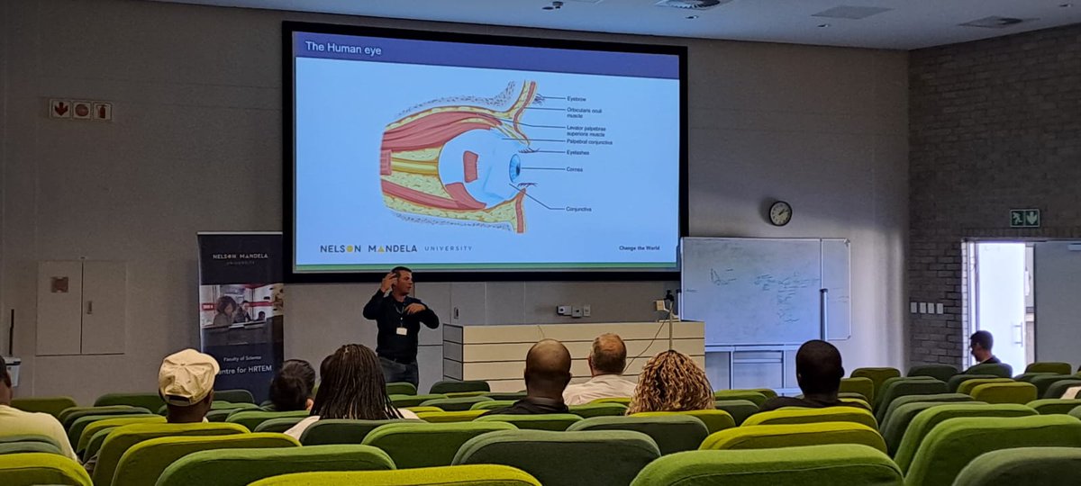 MandelaScience's tweet image. 🚀 Yesterday, Prof Olivier led a successful Electron Microscopy workshop for postgrads &amp;amp; researchers at @MandelaUni.

👀 Highlight: a first look at the JEOL IT210 &amp;amp; IT810 SEMs—set to transform research in 2026! 🔬

#MandelaUniversity #EMWorkshop #ResearchExcellence