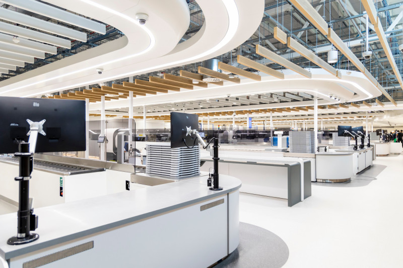 EMA_Airport's tweet image. People flying from East Midlands Airport are now greeted with a totally refreshed security experience once they have checked in, following a major refurbishment😍 

Finishing touches have now been made as part of a project to transform the security hall at East Midlands Airport,…