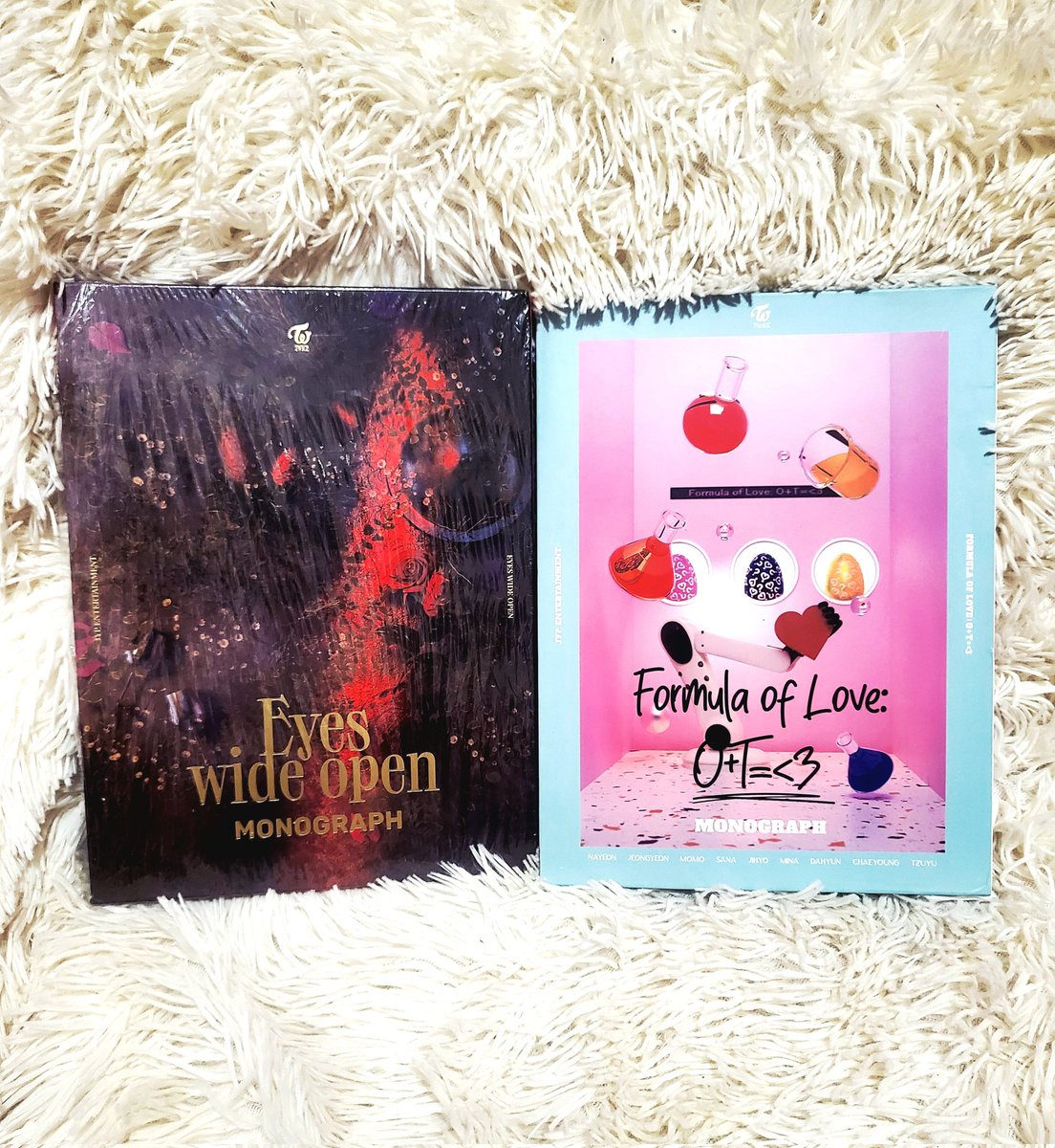 wts lfb ph TWICE MONOGRAPH EYES WIDE OPEN - 500 FORMULA OF LOVE