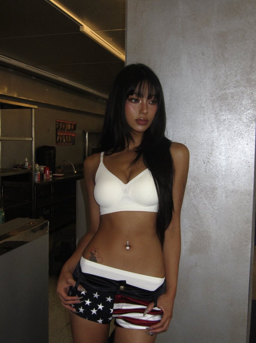 yuwi. and 50 others tweet media