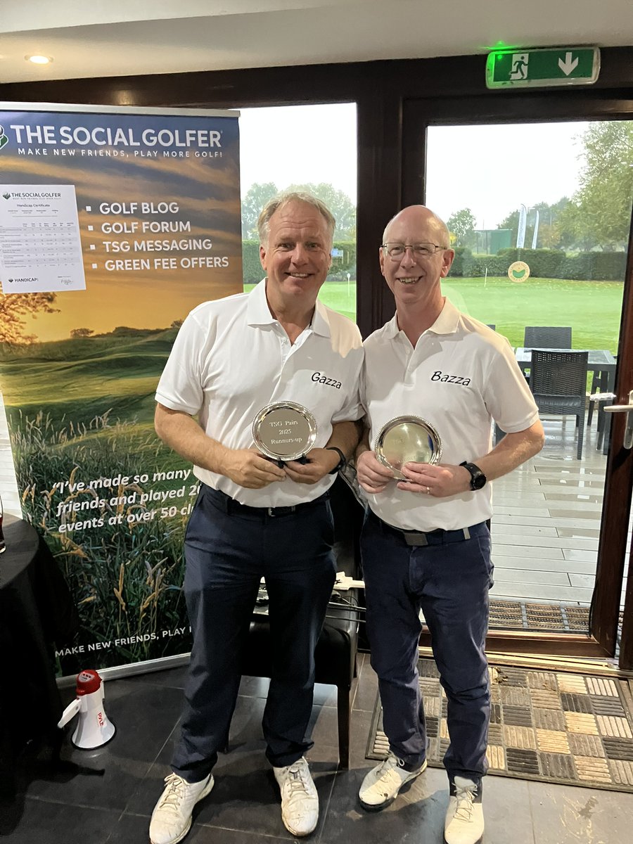 TheSocialGolfer.com tweet media