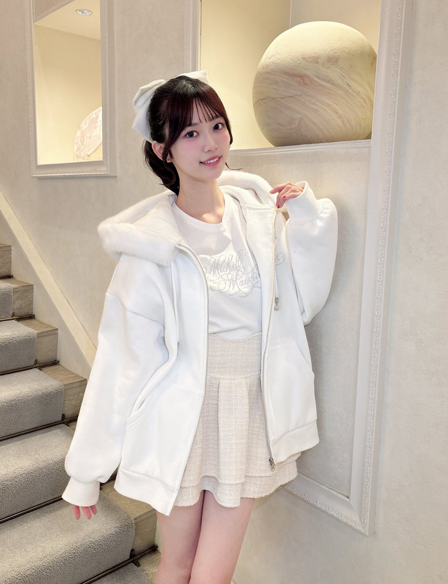 Mikuru_hositani's tweet image. 嬉しいお知らせ⋆͛📣
#高嶺のなでしこ ✖️ #michellMacaron 
コラボアイテムの販売が決定しました💓

普段から愛用しているミシェルマカロンさんとのコラボなんて嬉しすぎる✨✨

全部とってもかわいいアイテムばかり♡
12月1日12:00～🛒
mycolor.jp/michellmacaron……