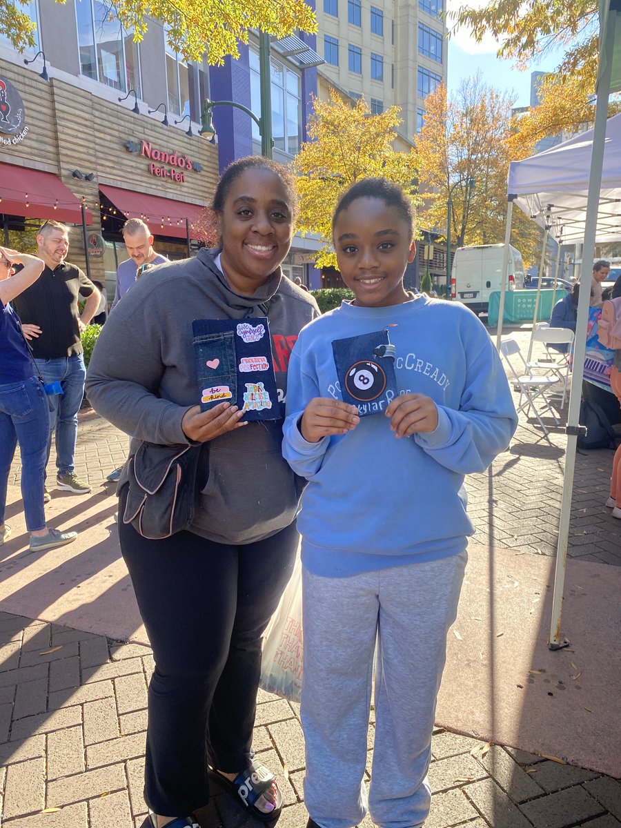 VVSevents's tweet image. What an incredible day at the DTSS Fall Makers Market! We&apos;re still buzzing from all the creativity, community, and amazing local talent.

Read the recap blog here: vvsevents.com/post/dtss-fall… or click #linkinbio!

#EventRecap #FallMarket #MakersMarket #VVS #DTSS