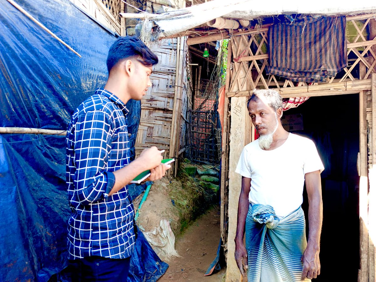 grfRohingya's tweet photo. House Land Property issues create a serious crisis in the Cox's Bazar refugee camps. Our volunteers work to prevent disputes &amp; protect refugee rights. They monitor shelters, guide families &amp; report risks fast. Their work keep HLP matters under control &amp; reduces conflict in camps. https://t.co/0G0h8xGKQ0