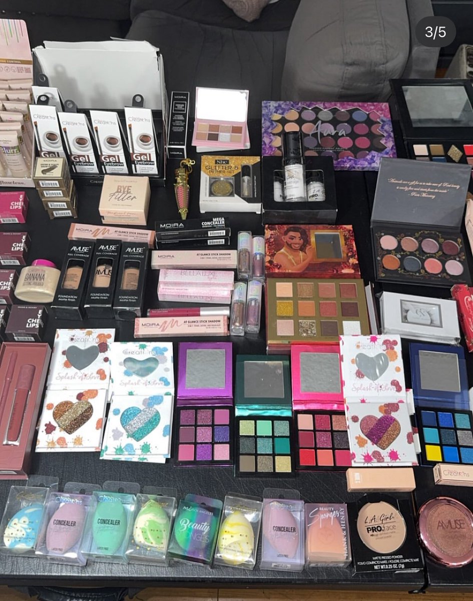 mybellabradshaw's tweet image. Come watch my recreate this looks step by step with the products used &amp;amp; for sale on my instagram live stream now!  My ig is @herbellastyle #makeup #makeuptutorial #makeuphacks #makeupartist #makeuproutine