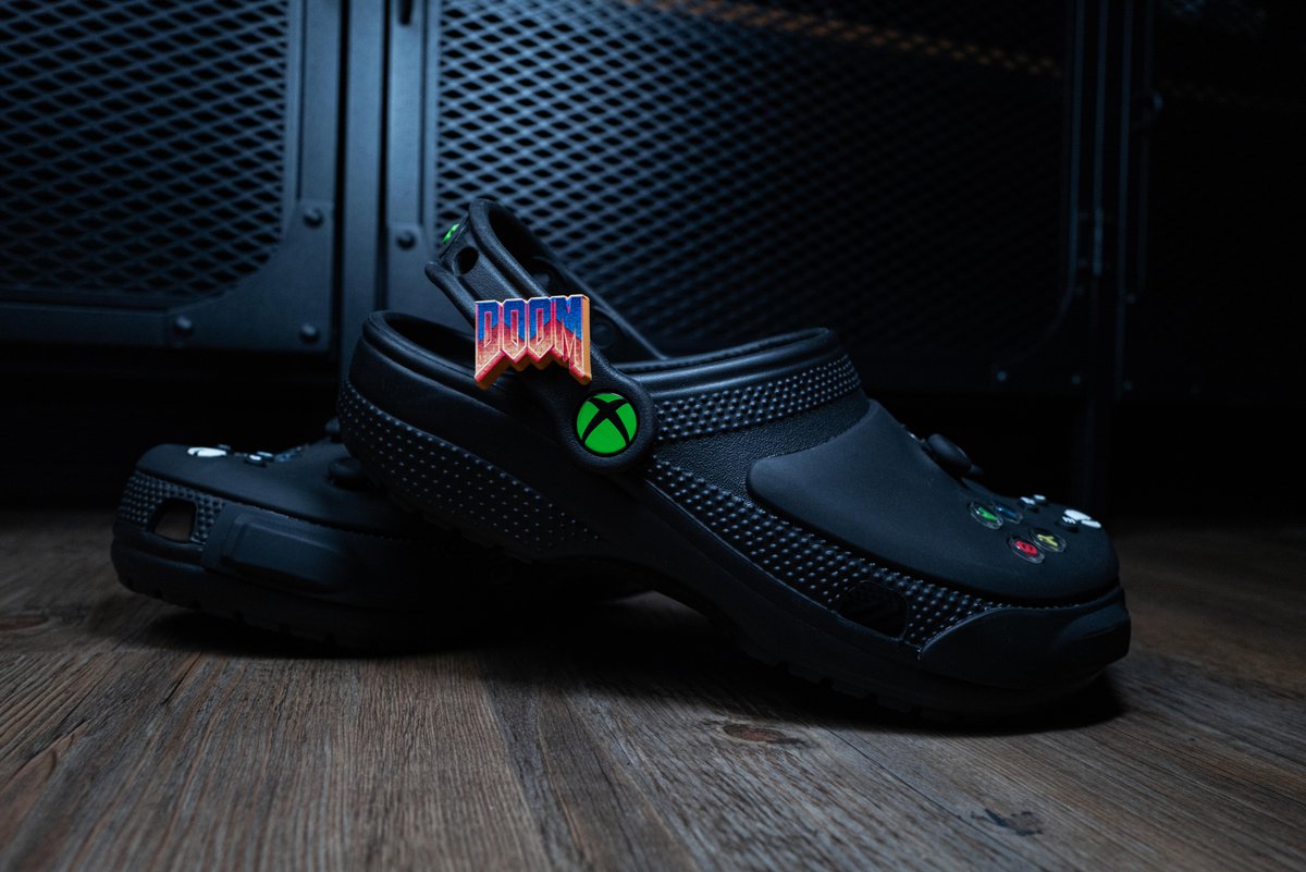 bethesda's tweet image. Treat your feet with the new Xbox Crocs collab available now, along with a 5-pack of Jibbitz including @Fallout and @DOOM charms!  crocs.com/c/collections/…