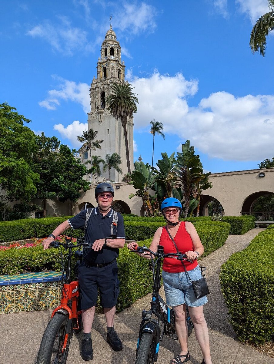 AnotherSideTour's tweet image. Rise and ride! 🚴‍♀️🌅 

Start your day the right way with our Early Bird Guided E-Bike Tour in San Diego. Enjoy quiet streets, fresh coastal air, and beautiful morning views as the city wakes up around you. 

Ride with us 🔗 bit.ly/37UMfQd

#SanDiego #EBikeTour