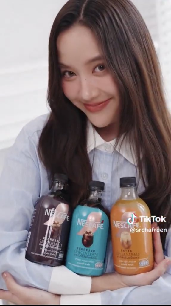 NPday48's tweet image. พี่ก้ใจง่ายซะด้วยยซิ 

#srchafreen 
#NESCAFEReadytoMix
#NESCAFEConcentrate
#NESCAFEcoldhacks