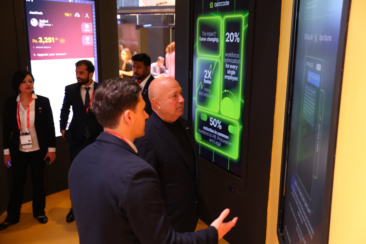 VEONGroup's tweet image. #MWC25 Doha kicks off this morning — and VEON is ready.

We’re excited to join @GSMA's first-ever @MWCHub Doha, where we’ll be showcasing how augmented intelligence, resilient connectivity and digital financial services are shaping the next decade of digital opportunity across